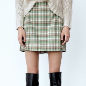 Zara Green Brown Plaid High Waist Mini Skirt size Medium
